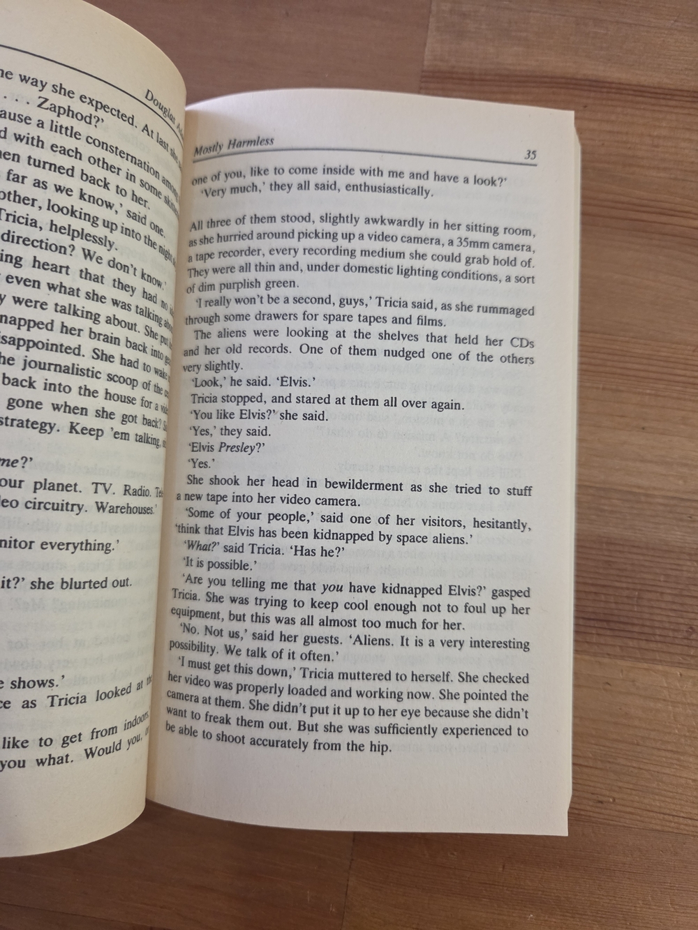 Douglas Adams Paperbacks - Picture 4 of 7